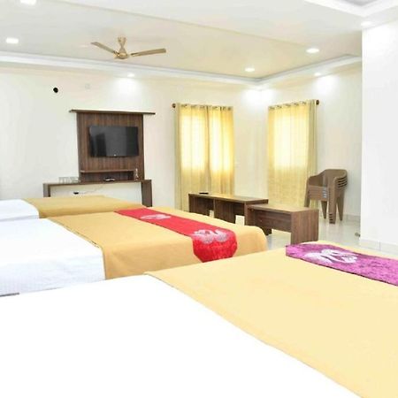 Ssr Residency Otel Mandya Dış mekan fotoğraf