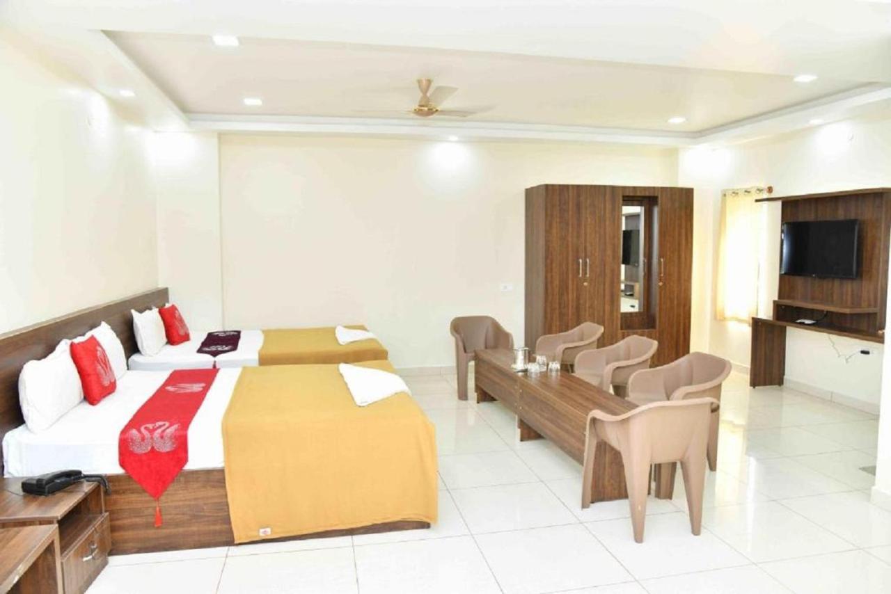 Ssr Residency Otel Mandya Dış mekan fotoğraf