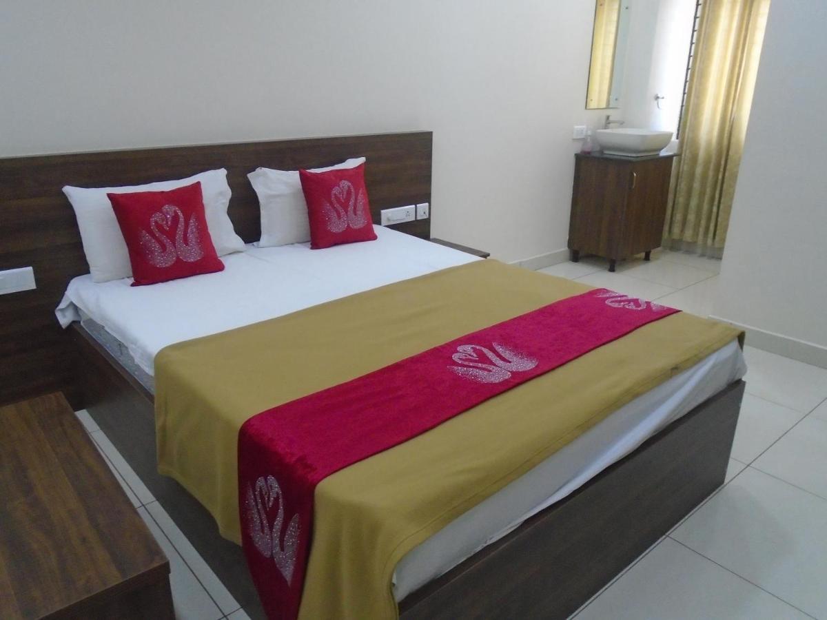 Ssr Residency Otel Mandya Dış mekan fotoğraf