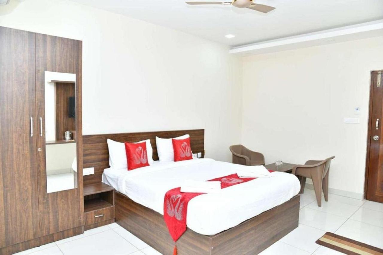 Ssr Residency Otel Mandya Dış mekan fotoğraf