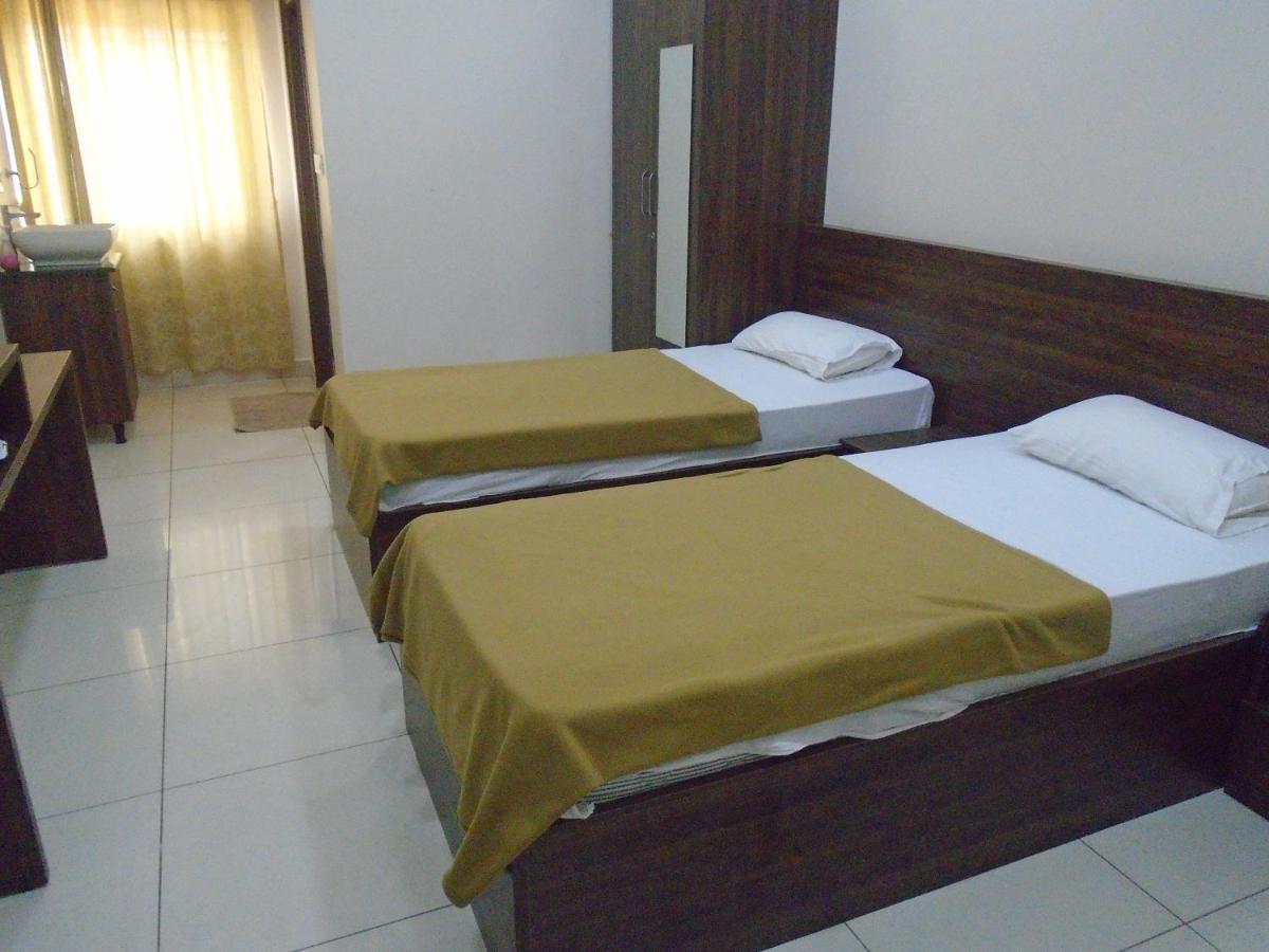 Ssr Residency Otel Mandya Dış mekan fotoğraf